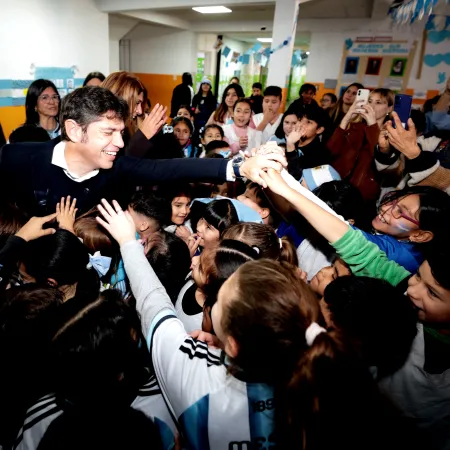 Con una referencia a la Selección argentina, Kicillof repudió el proyecto de Propiedad Privada de Milei
