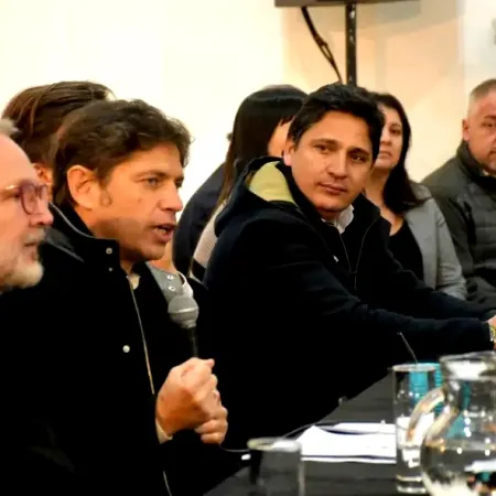 “Recaudatorio”: taxistas de Mar del Plata cargaron contra los cambios de Kicillof a las licencias profesionales