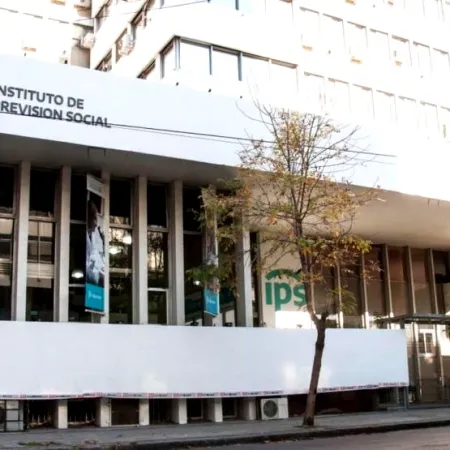 El IPS quedó en el ojo de la tormenta y la oposición en el Senado bonaerense exige respuestas