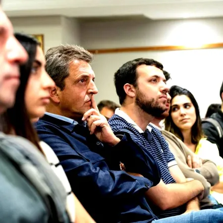 El massismo repudió a Milei por los insultos a Lula da Silva y alertó de los efectos para el país