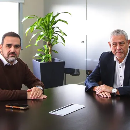 Luayza se reunió con Ferraresi: rechazaron el ajuste de Milei y pidieron terminar con “la timba financiera”