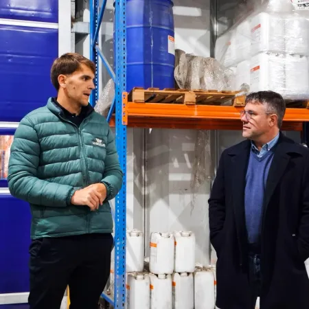 Hourcade recorrió PyMEs productivas en Bartolomé Bavio y reafirmó el impulso al Parque Industrial de Magdalena
