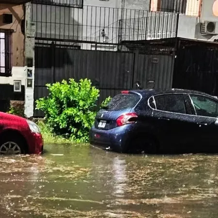 Fuerte temporal: inundaciones, cortes de luz y demoras por las intensas lluvias en el AMBA