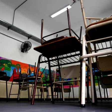 Paro docente: un Ministerio bonaerense ofreció una ayuda para “mitigar” la sanción del gobierno de Milei