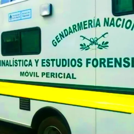 Oficial de la Bonaerense fue baleado cuando detenía a un sospechoso y pelea por su vida