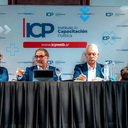 Alak reunió al peronismo en Ituzaingó con un fuerte mensaje político