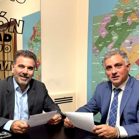 La reelección indefinida para intendentes que busca Kicillof generó una foto de unidad en la oposición bonaerense