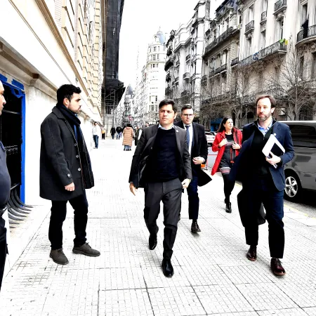 Kicillof prepara una visita a otra provincia: mega acto sindical y despliegue territorial