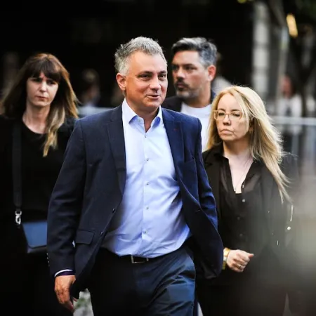 Con críticas a Kicillof y las reelecciones, Pareja propuso eliminar el Senado bonaerense