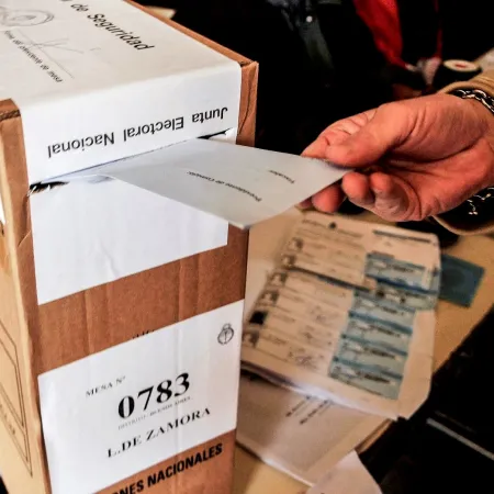 La Junta Electoral bonaerense le da aire a los partidos para cumplir un objetivo principal