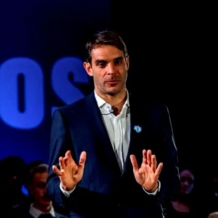 Passaglia, Osaba y un feroz cruce por la “casta” que terminó con todos embarrados