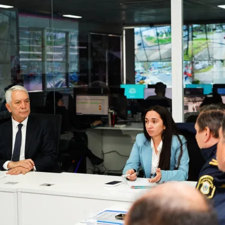 Alak encabezó la “Mesa de Política Criminal” para combatir el narcotráfico y los delitos en moto en La Plata
