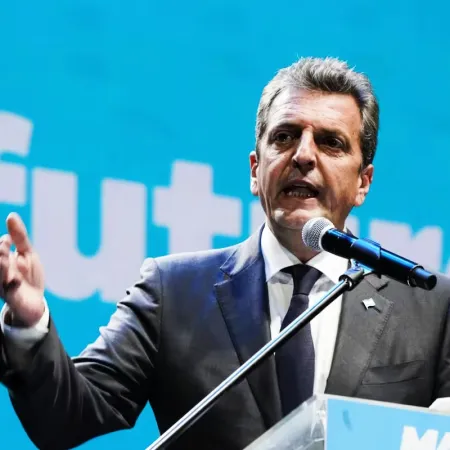 El massismo mueve sus fichas y tiene a su opción para candidato a gobernador bonaerense
