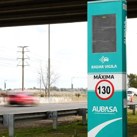 Nuevos radares en la Autovía 2: dónde estarán y cómo funcionarán