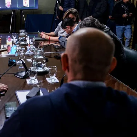 Lo agarraron de punto: las chicanas de diputados bonaerenses a un intendente por sus “retoques”