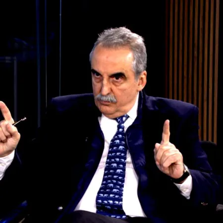 “Fue un fracaso” e “ignorante”: Moreno fulminó a Kicillof y lo responsabilizó de la devaluación de 2014