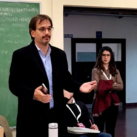 Sebastián Galmarini le recordó una frase del pasado a Milei y lo cruzó por ser “admirador de Thatcher”