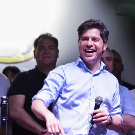 “¿Es el momento para estar de campaña?”: liquidaron a Kicillof y a Alonso por su acto en Misiones