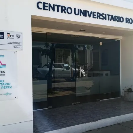 Programa Puentes: Roque Pérez suma nuevas carreras universitarias para los vecinos