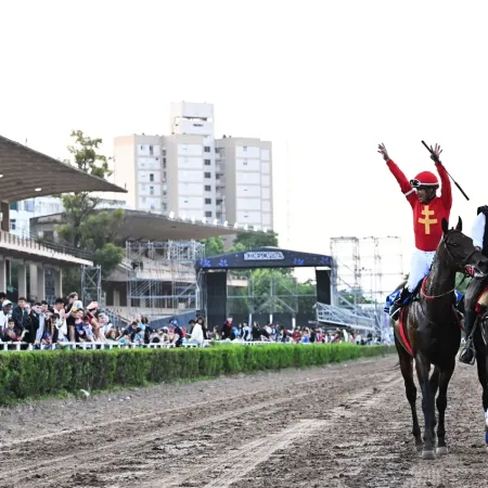 Con importantes premios: convocan a artistas bonaerenses para crear el trofeo del Gran Premio Dardo Rocha