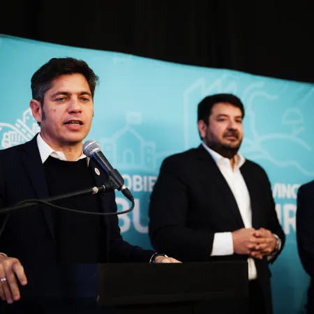 Desde Lobería, Kicillof cargó contra Milei por la eliminación del Régimen de Zona Fría