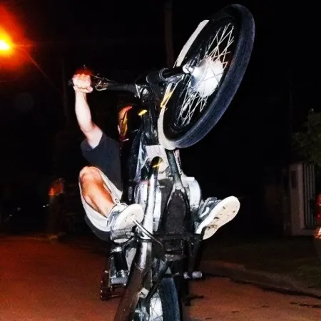 Roque Pérez secuestró una motocicleta por maniobras temerarias en la vía pública