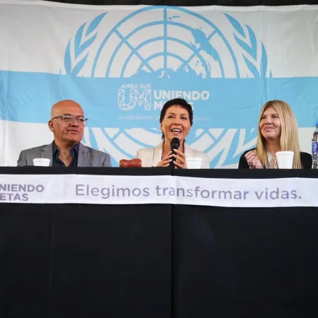 Mayra Mendoza participó de la apertura del Modelo de Naciones Unidas Uniendo Metas AMBA Sur