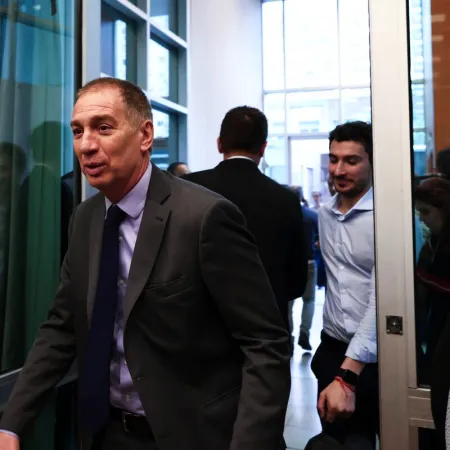 “¿Será Kicillof el mejor jefe de campaña de Milei?”: en clave electoral, Santilli palpita las elecciones 2027