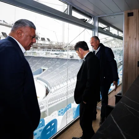 En la recta final del torneo local: Kicillof y Chiqui Tapia las obras del Estadio Único Diego Armando Maradona de La Plata