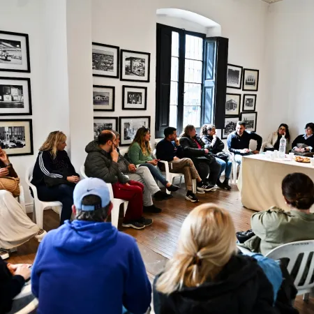 Egüen se reunió con vecinos de Los Álamos, Pensa y La Mulita para presentar la ampliación de la red de gas natural