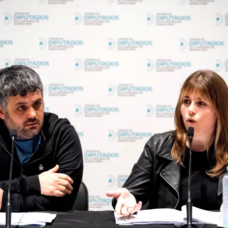 Tignanelli y Olivetto presentaron un proyecto para regular las apuestas online en provincia de Buenos Aires