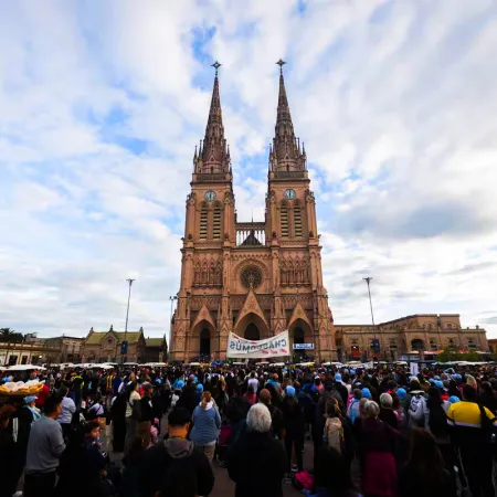 Visita papal: solo Luján tendrá feriado para el 10 de noviembre por la visita del papa León XIV