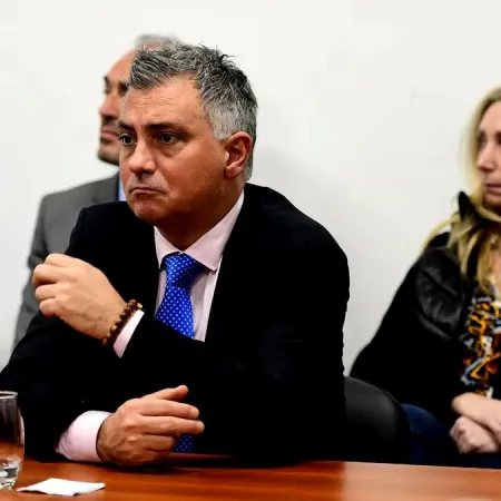 La Libertad Avanza cruje en 2 Concejos bonaerenses: rupturas, internas y desorden camino a 2027