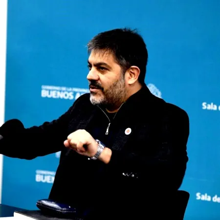 El Gobierno bonaerense acusó a Santilli de querer instalar “miedo” ante un retorno del peronismo al poder