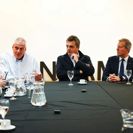 Massa se reunió con rectores universitarios y dejó un mensaje esperanzador para el peronismo de cara al 2027