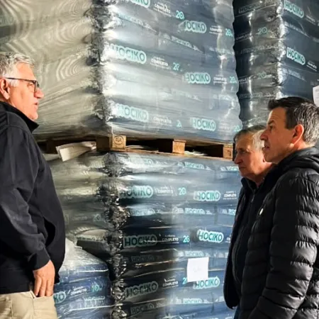 Producción municipal: Sciaini recorrió empresas del parque industrial de Roque Pérez